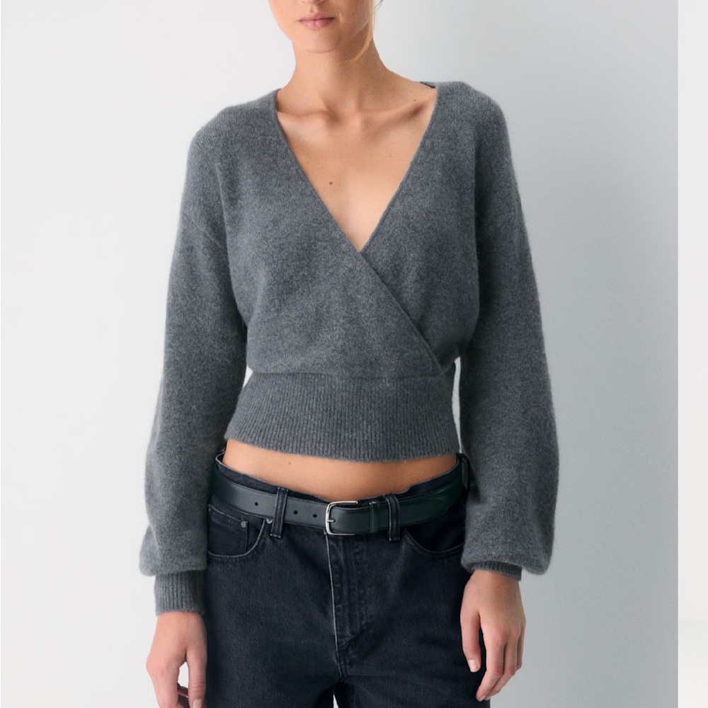 Aritzia Gray V-Neck Sweater